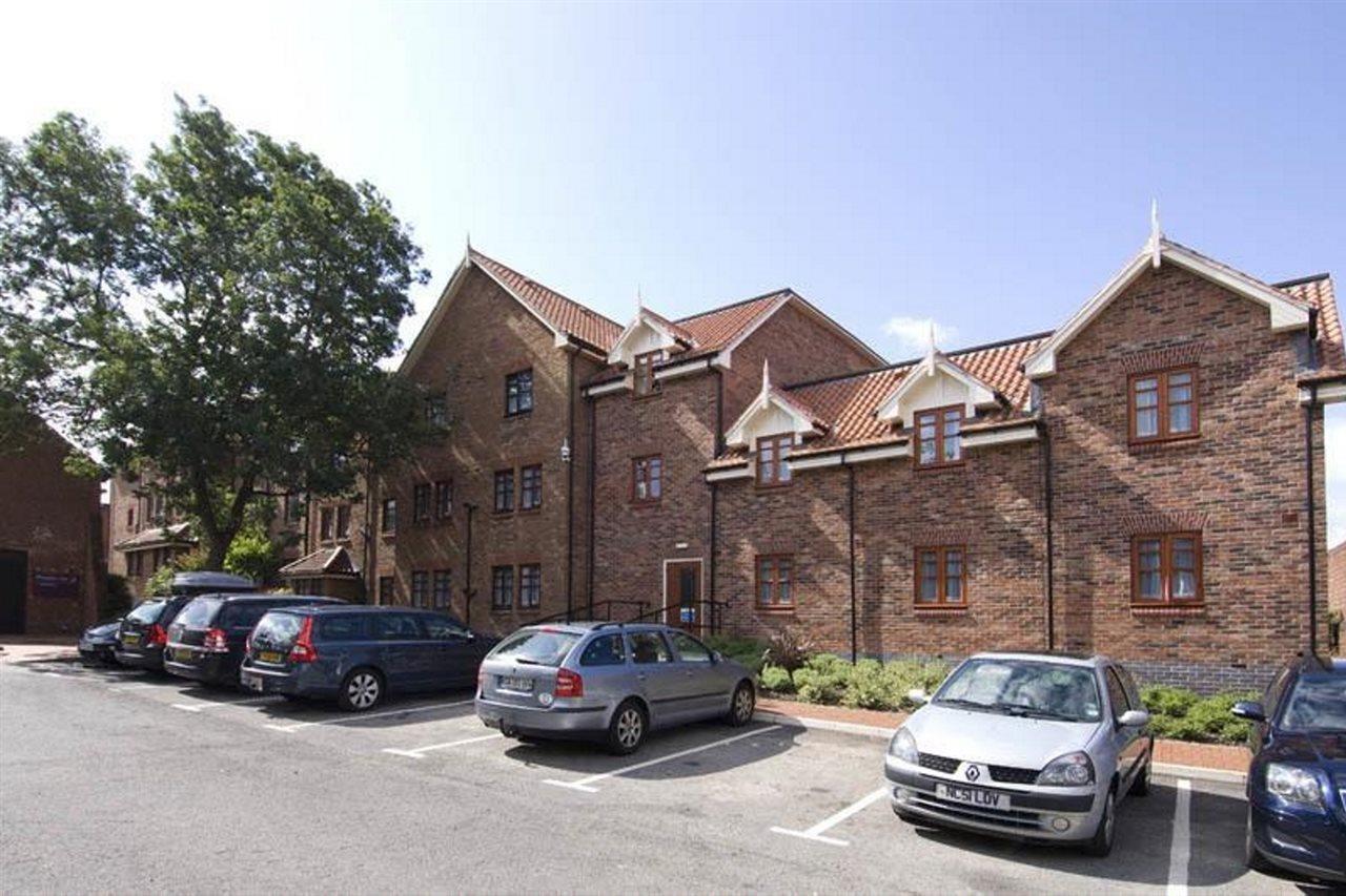 Premier Inn York City - Blossom St North — Фото 3
